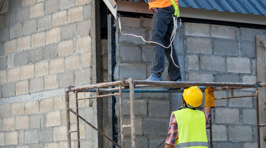 Professional residential roofers in Victor, CO